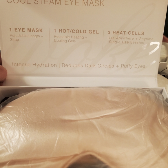 WOKE. EYEMASK       🔥HOT & 🥶COLD GEL  EYE MASK - Picture 4 of 7